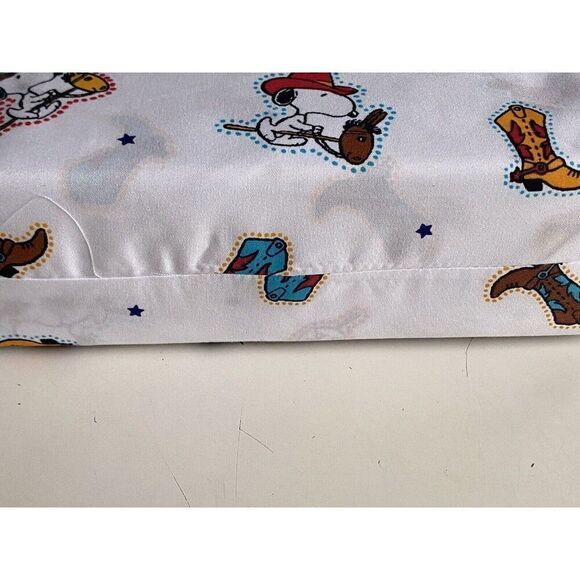 4 Pc PEANUTS Snoopy Cowboy QUEEN Sheet Set By Berkshire Super Soft White NEW - Picture 12 of 12